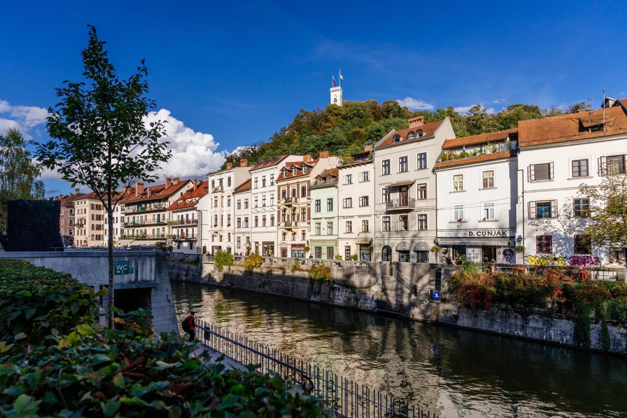 Ella'S Castle View Apartment Ljubljana Exterior photo